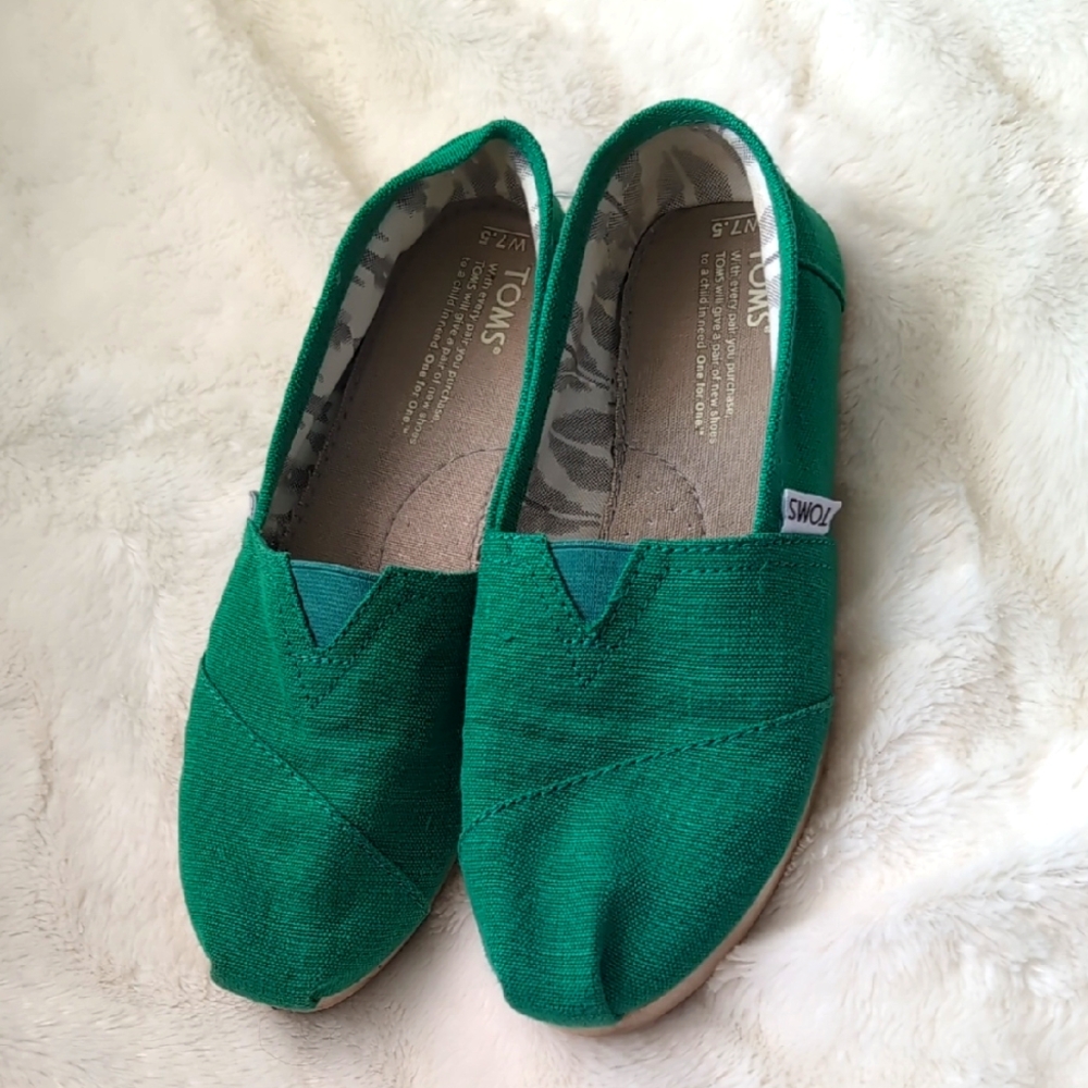TOMS Green Canvas Slip On